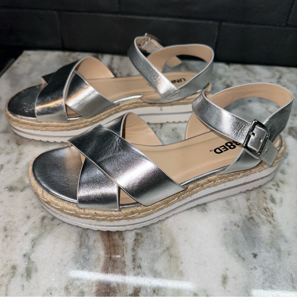 Women's Silver Metallic Platform Sandals size 9